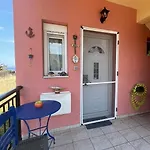 Lia's House *