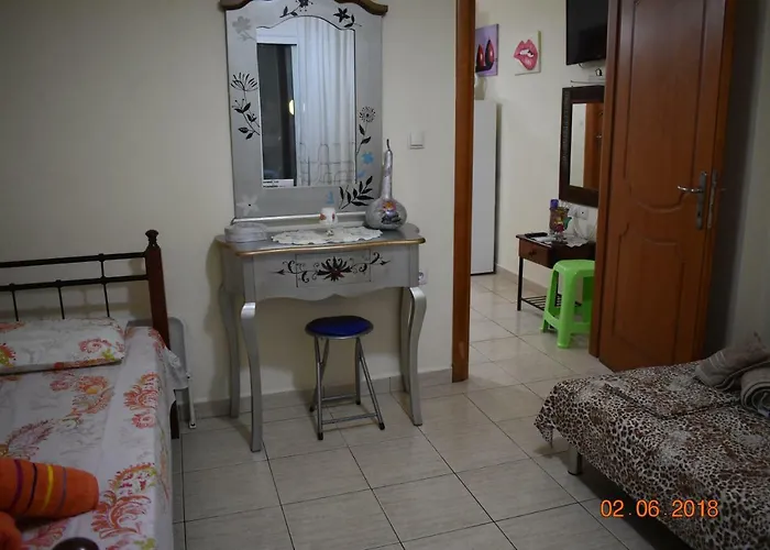 Lia's House *